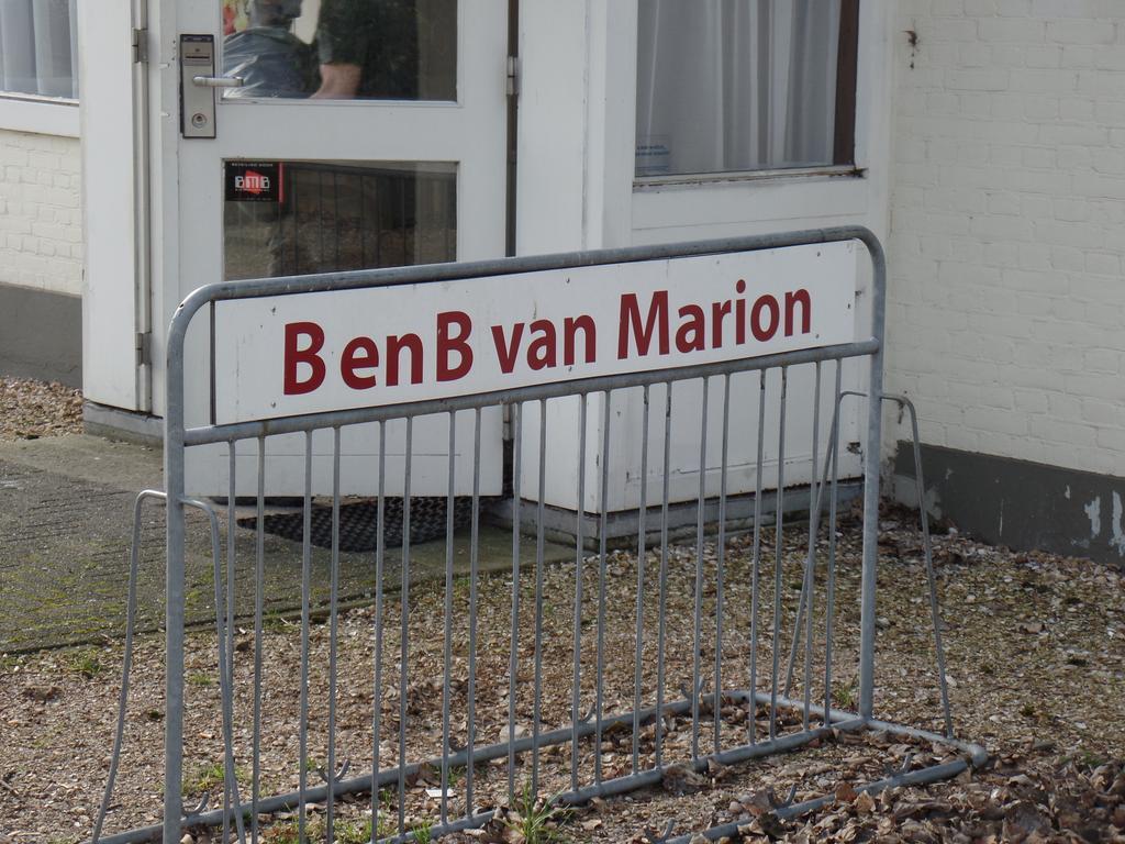 Bed & Breakfast Van Marion Oostvoorne Ngoại thất bức ảnh