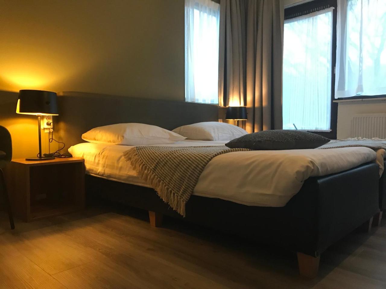 Bed & Breakfast Van Marion Oostvoorne Ngoại thất bức ảnh