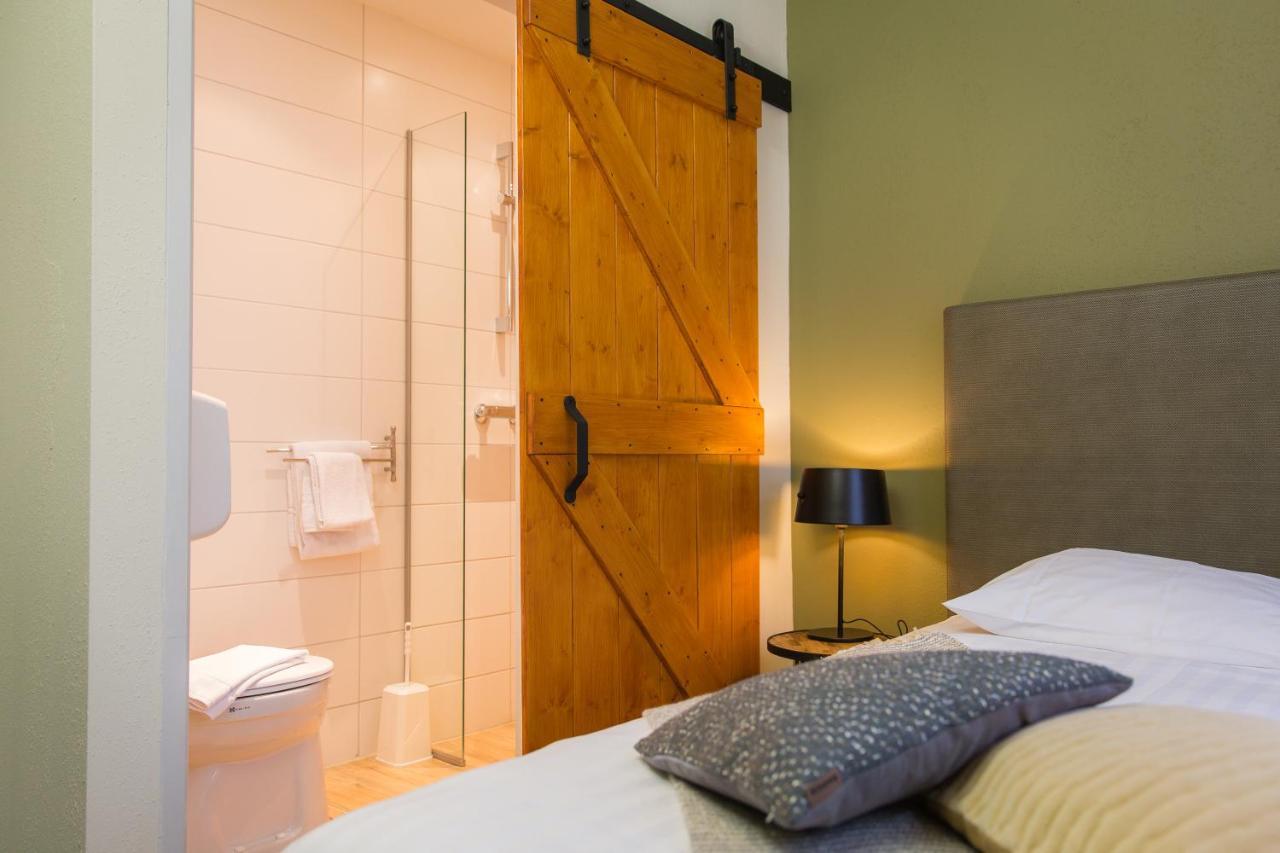 Bed & Breakfast Van Marion Oostvoorne Ngoại thất bức ảnh